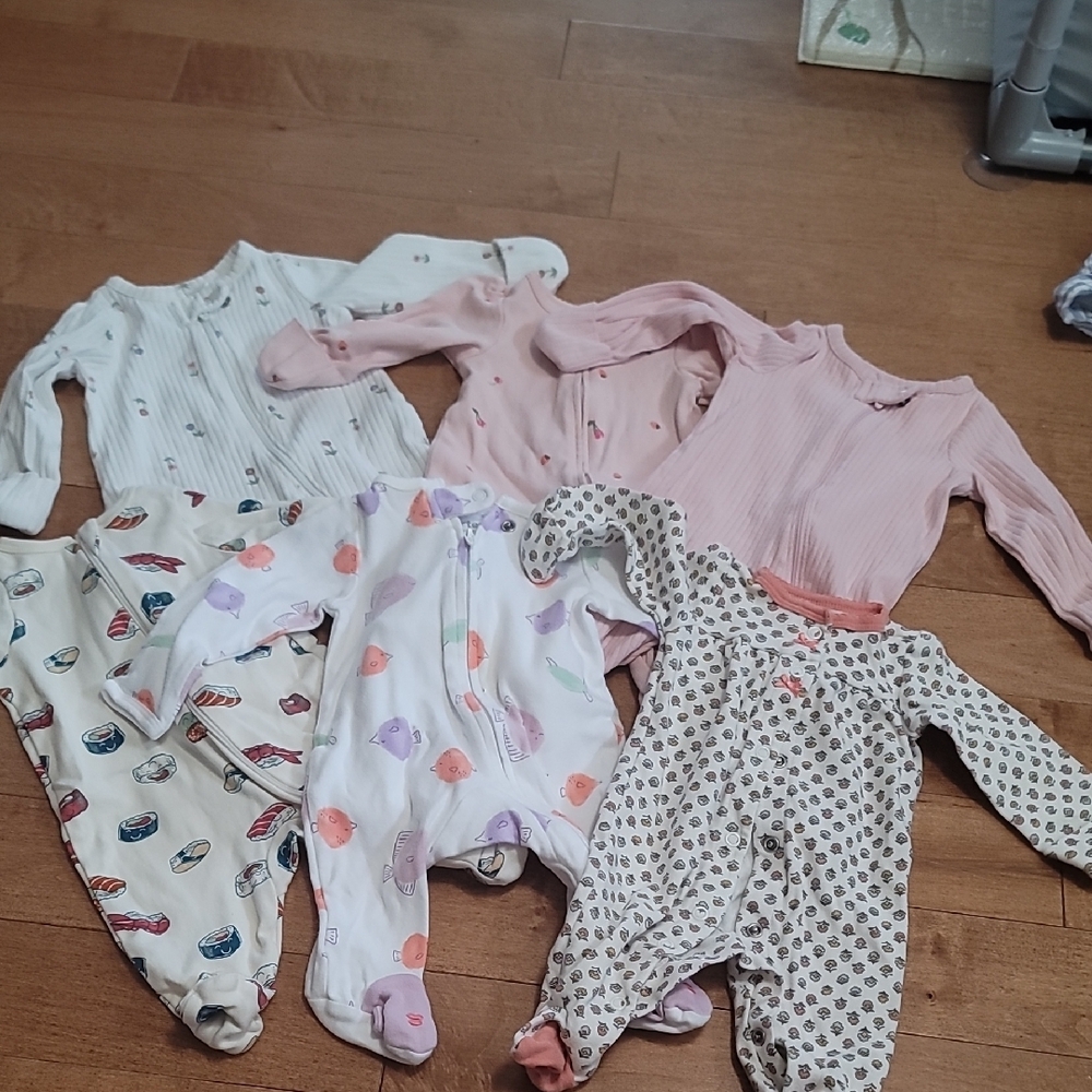 Assorted 6 Piece Kids One Piece - Pink, White, and Cream Footie Pajamas - NB